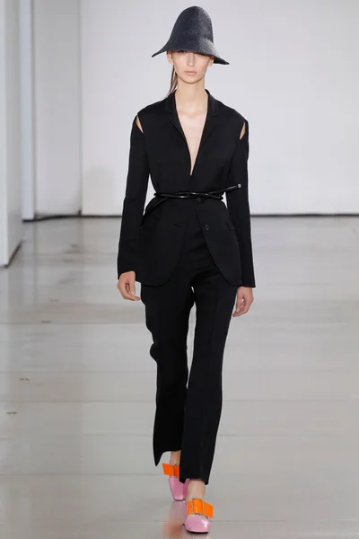 Look 39